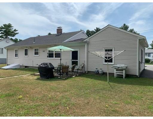 94 Swifts Beach Road Wareham, MA 02571 - Photo 4 of 23 Gallery Image 4