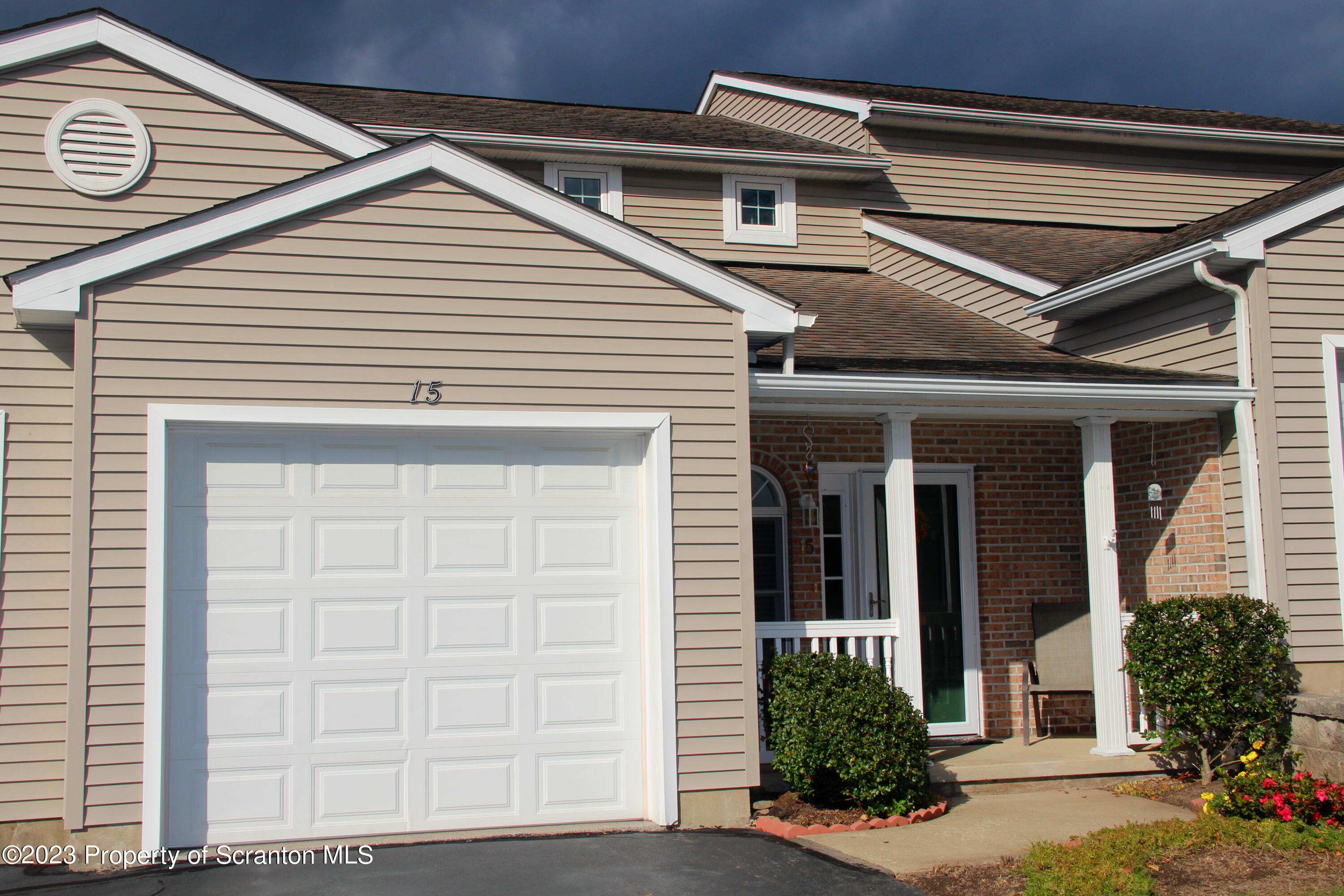 15 Waterford Road Clarks Summit, PA 18411 - Photo 1 of 56 Gallery Image 1
