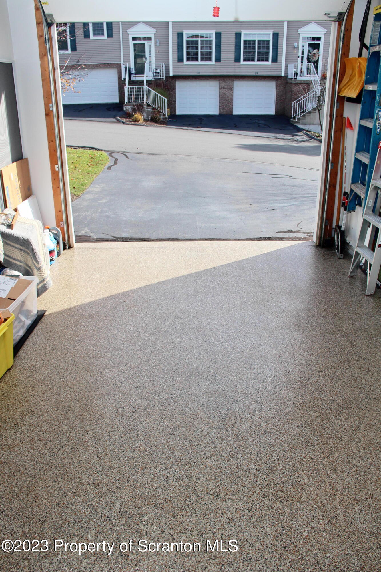 15 Waterford Road Clarks Summit, PA 18411 - Photo 8 of 56 Gallery Image 8