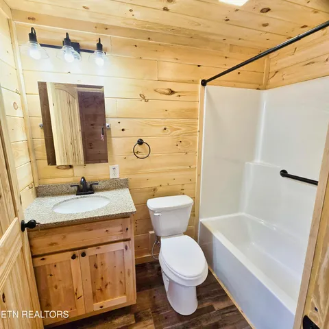 $189,900 | 137 John Cox Road, Deer Lodge, TN 37726