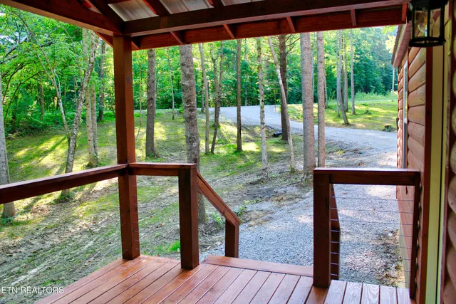 $189,900 | 137 John Cox Road, Deer Lodge, TN 37726