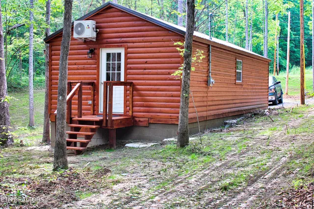 $189,900 | 137 John Cox Road, Deer Lodge, TN 37726