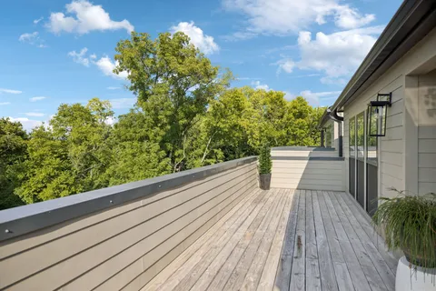 $995,000 | 520 B Camden Drive, Nashville, TN 37211