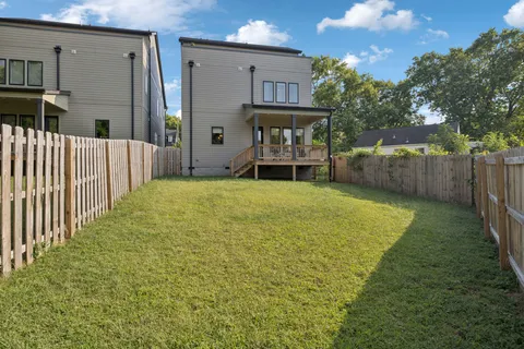 $995,000 | 520 B Camden Drive, Nashville, TN 37211