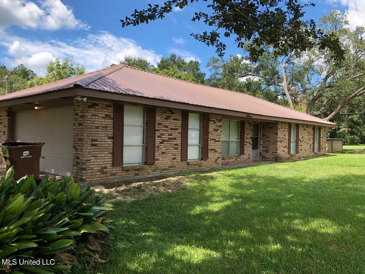 17179 Moran Road Gulfport, MS 39503 - Photo 1 of 30 IMG_4066