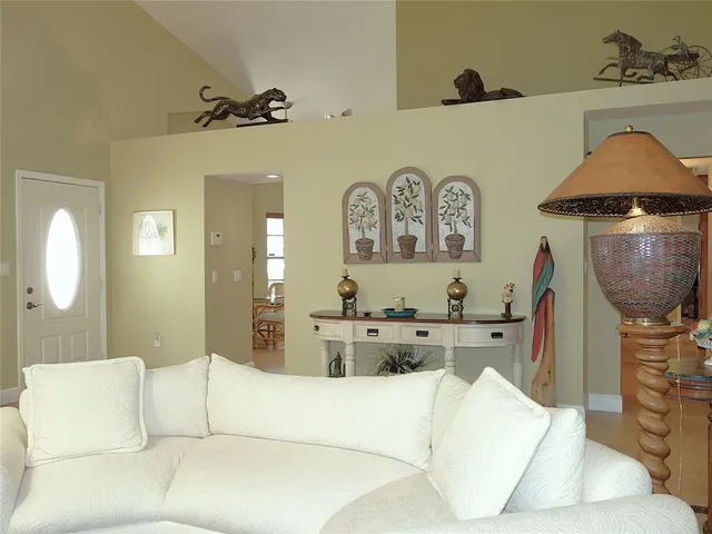 $599,900 | 4106 Carriage Drive, Unit 5C, Pompano Beach, FL 33069