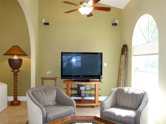 $599,900 | 4106 Carriage Drive, Unit 5C, Pompano Beach, FL 33069