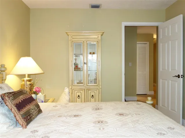 $599,900 | 4106 Carriage Drive, Unit 5C, Pompano Beach, FL 33069