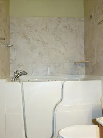 $599,900 | 4106 Carriage Drive, Unit 5C, Pompano Beach, FL 33069