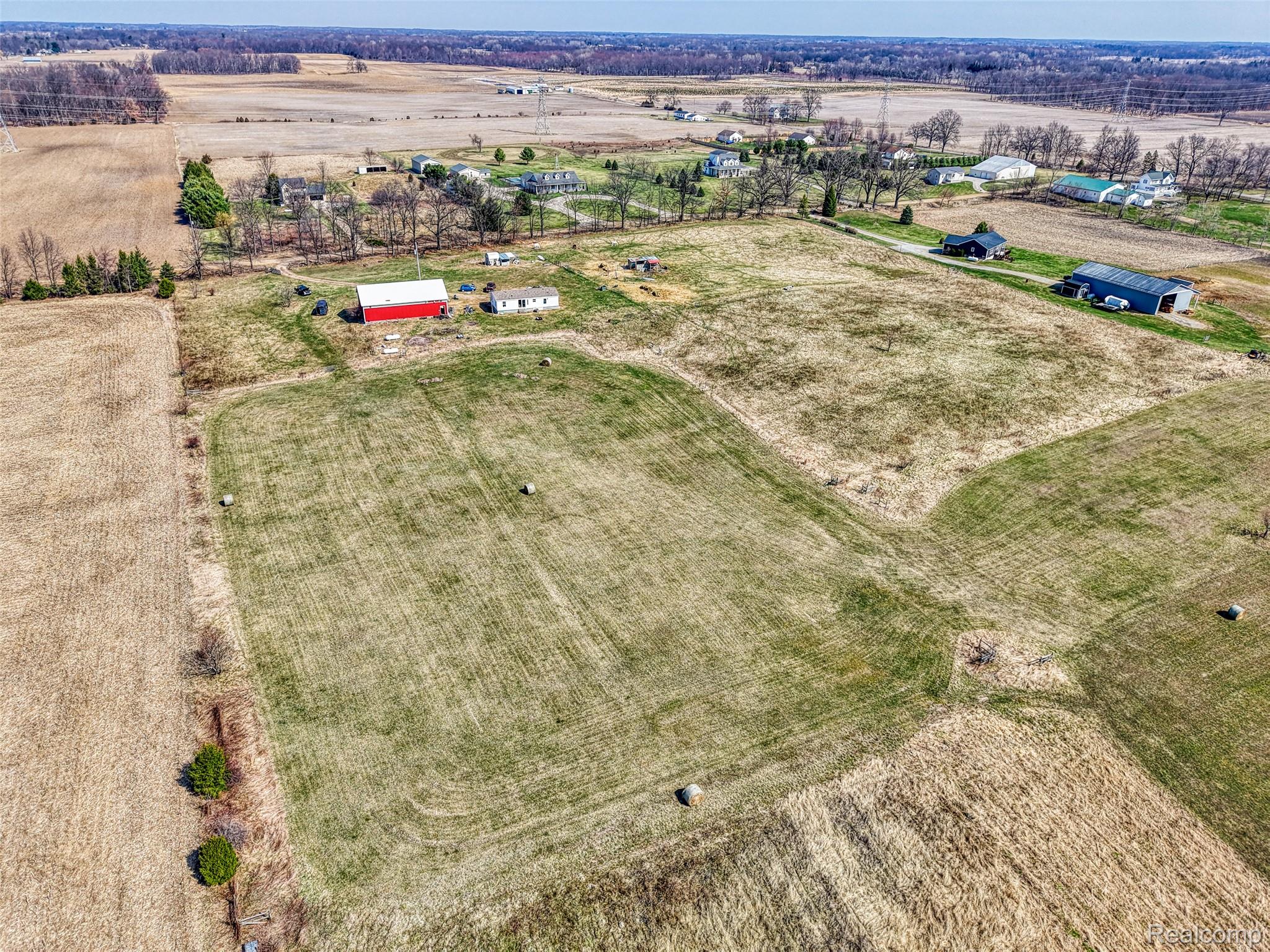 12459 Earl Road Stockbridge, MI 49285 - Photo 29 of 33 DJI_20260330120657_0072_D_7.jpg