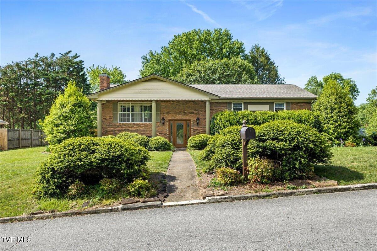 1406 Kevin Lane Greeneville, TN 37745 - Photo 1 of 45 Kevin Lane