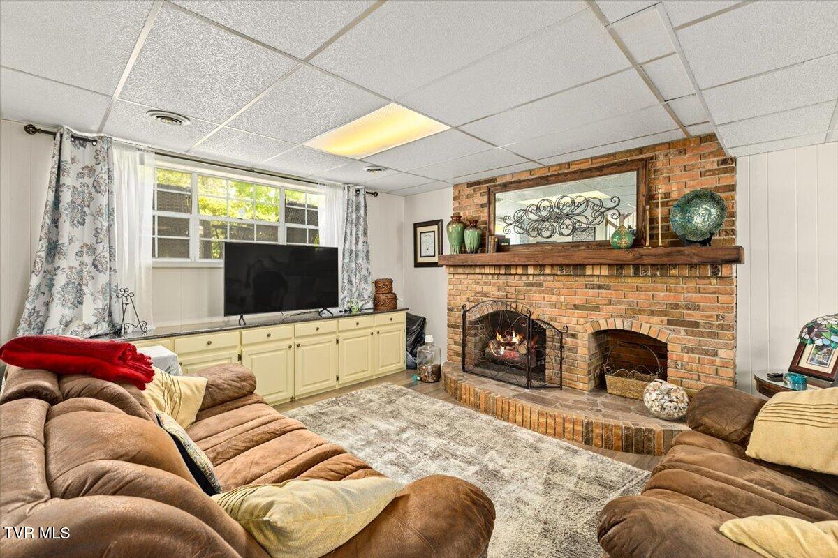 1406 Kevin Lane Greeneville, TN 37745 - Photo 27 of 45 Lower Level 2