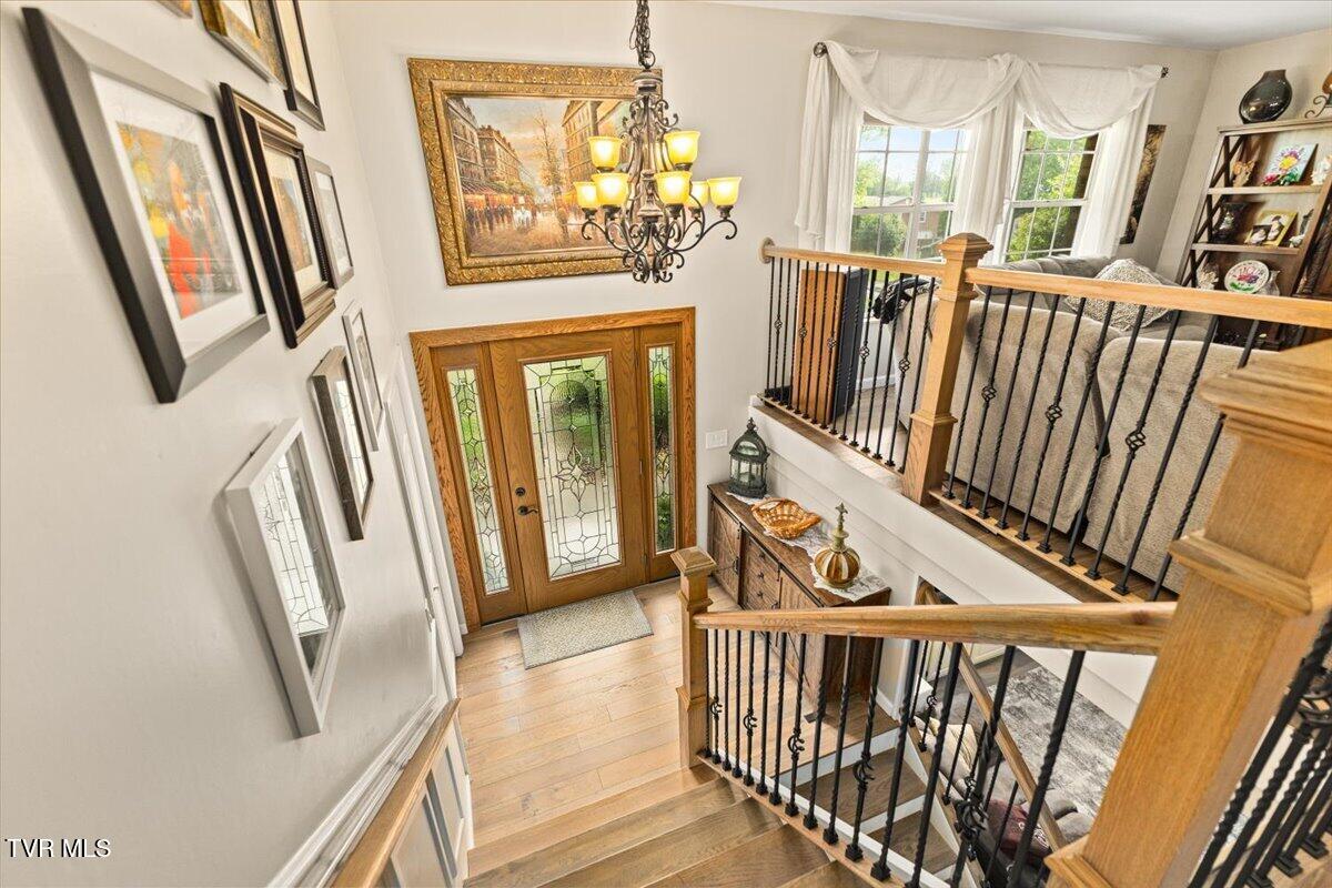 1406 Kevin Lane Greeneville, TN 37745 - Photo 6 of 45 Inside Foyer