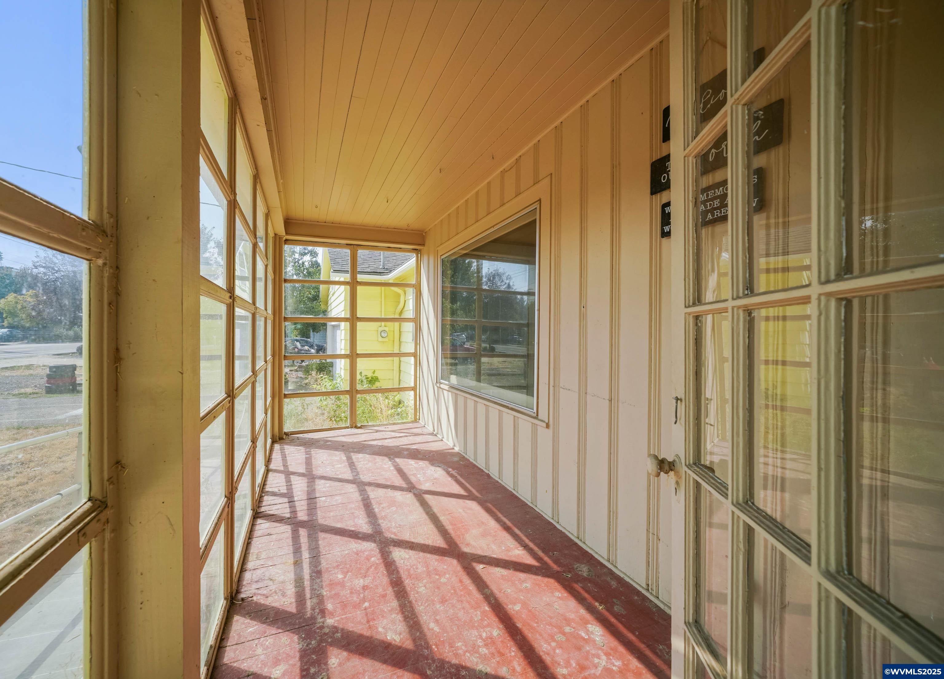 521 Chemawa Road North Keizer, OR 97303 - Photo 6 of 39 Gallery Image 6