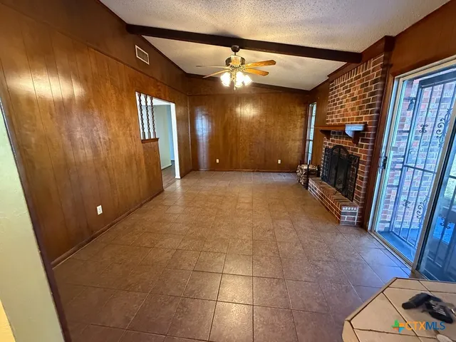 a view of a hallway with entryway