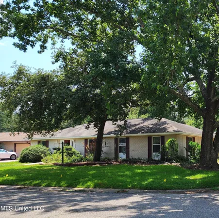 $2,000 | 125 Edmund Drive, Long Beach, MS 39560