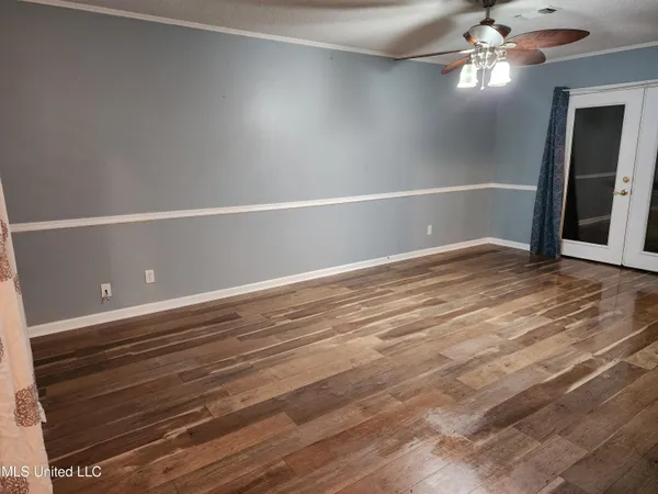 $2,000 | 125 Edmund Drive, Long Beach, MS 39560