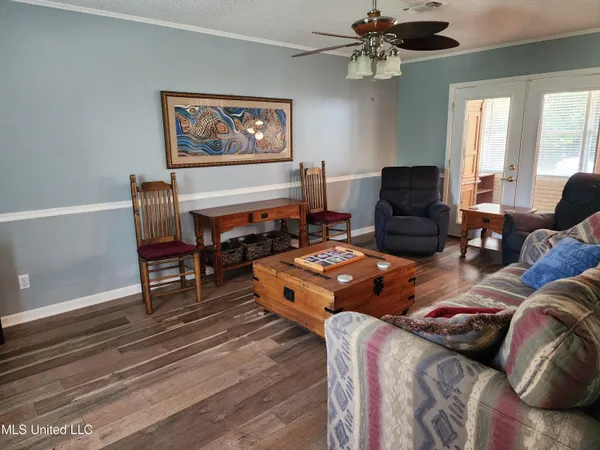 $2,000 | 125 Edmund Drive, Long Beach, MS 39560