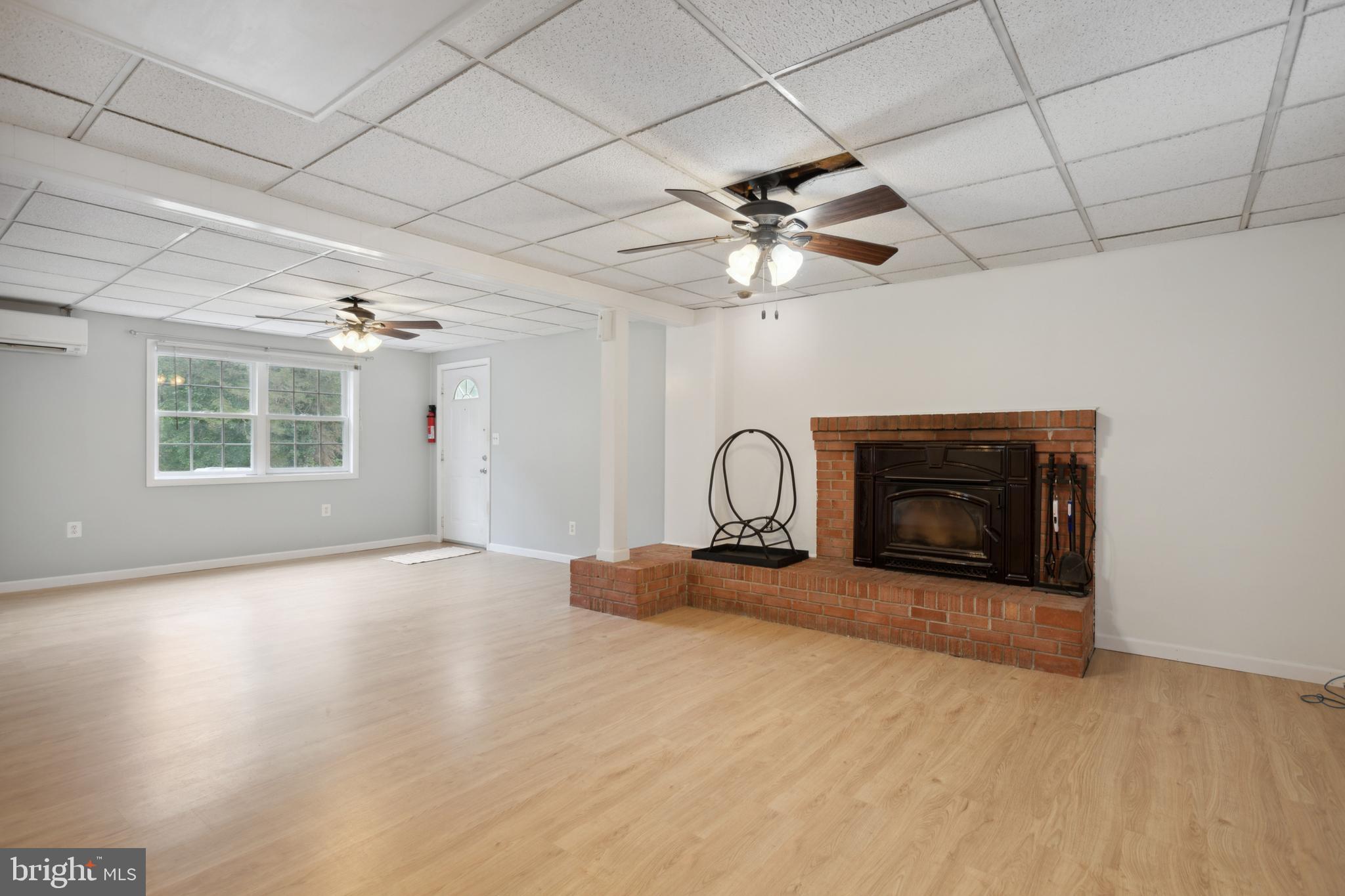 7708 Signal Hill Road Manassas, VA 20111 - Photo 14 of 26 Family Room