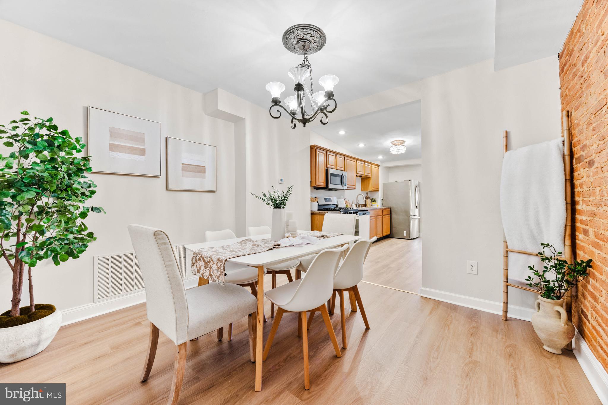 3421 Keswick Road Baltimore, MD 21211 - Photo 6 of 34 Dining room
