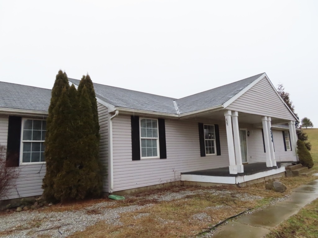 4544 Lamott Road Centerville, IN 47330 - Photo 3 of 25