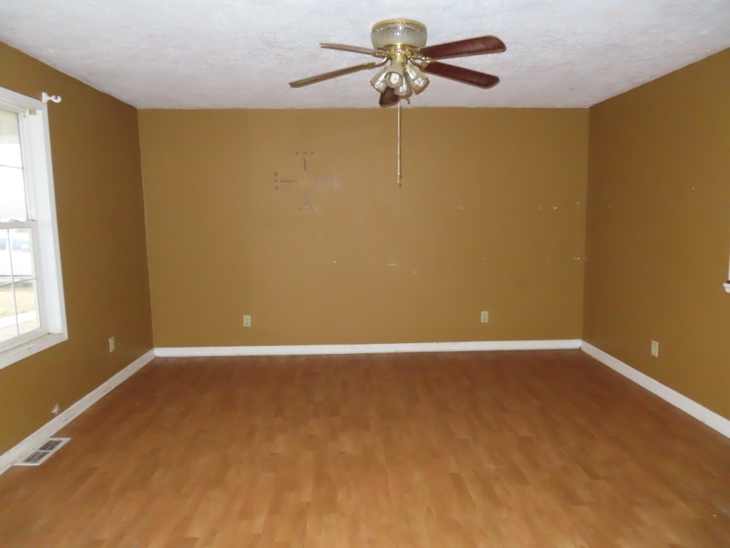 4544 Lamott Road Centerville, IN 47330 - Photo 8 of 25
