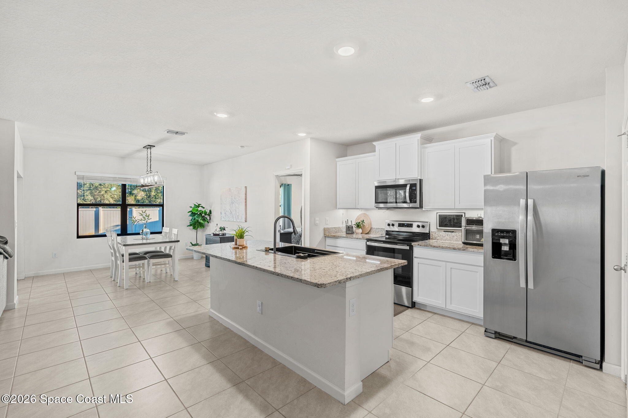 471 Old Country Rd S East Palm Bay, FL 32909 - Photo 10 of 47 DSC01396-HDR