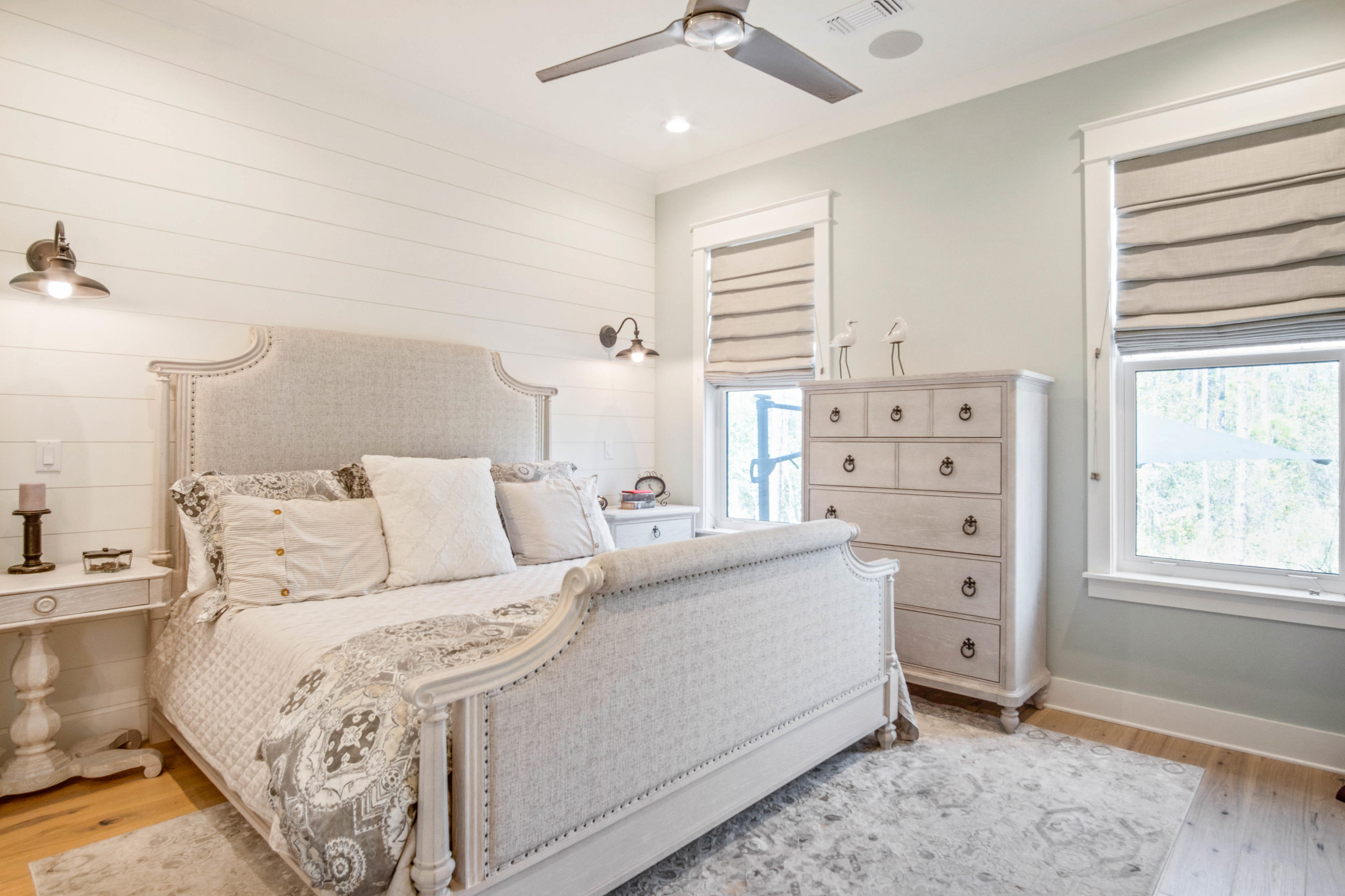 265 Ridgewalk Circle Santa Rosa Beach, FL 32459 - Photo 18 of 62 a bed room with a bed and a window