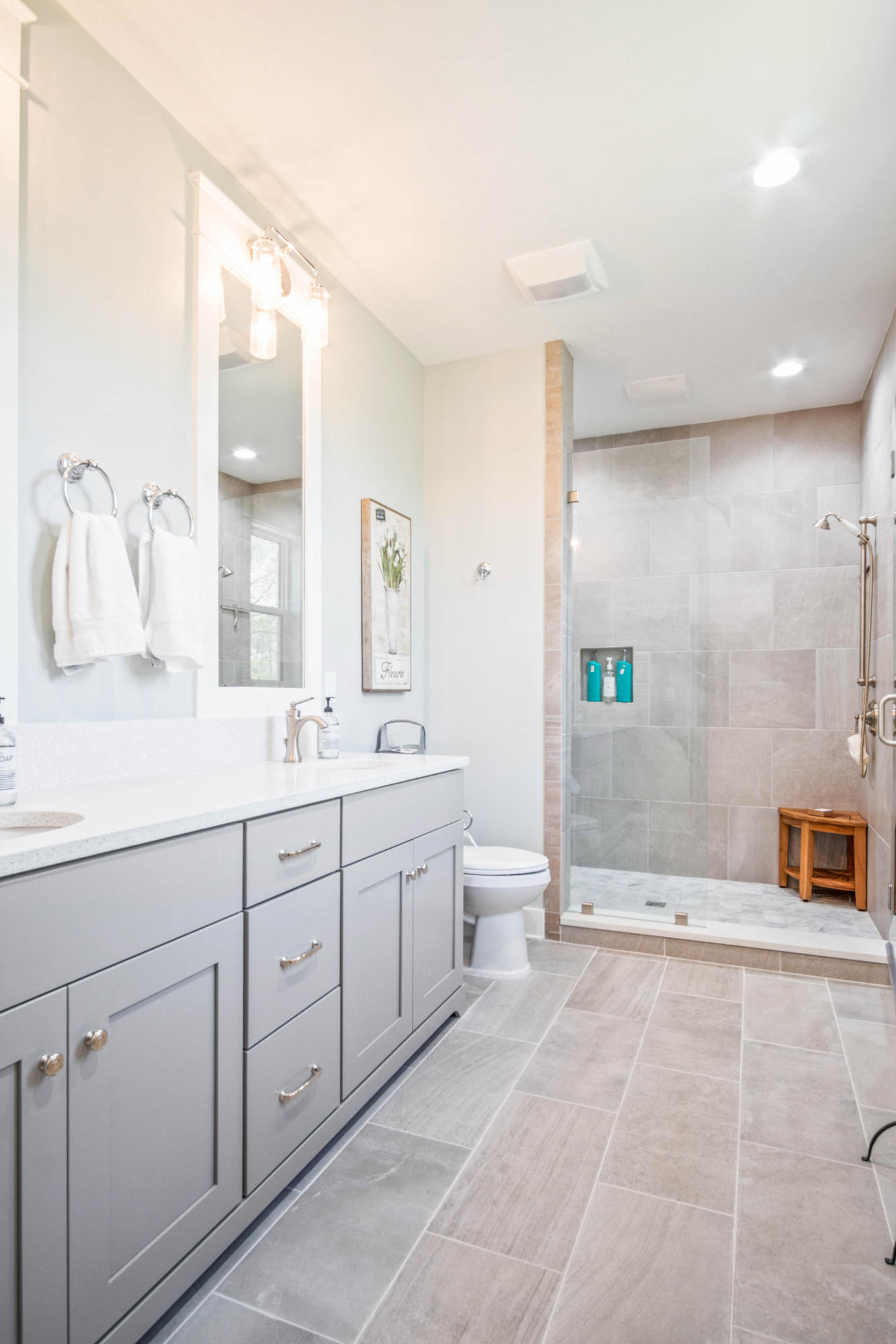265 Ridgewalk Circle Santa Rosa Beach, FL 32459 - Photo 30 of 62 a spacious bathroom with a sink a mirror and a bathtub