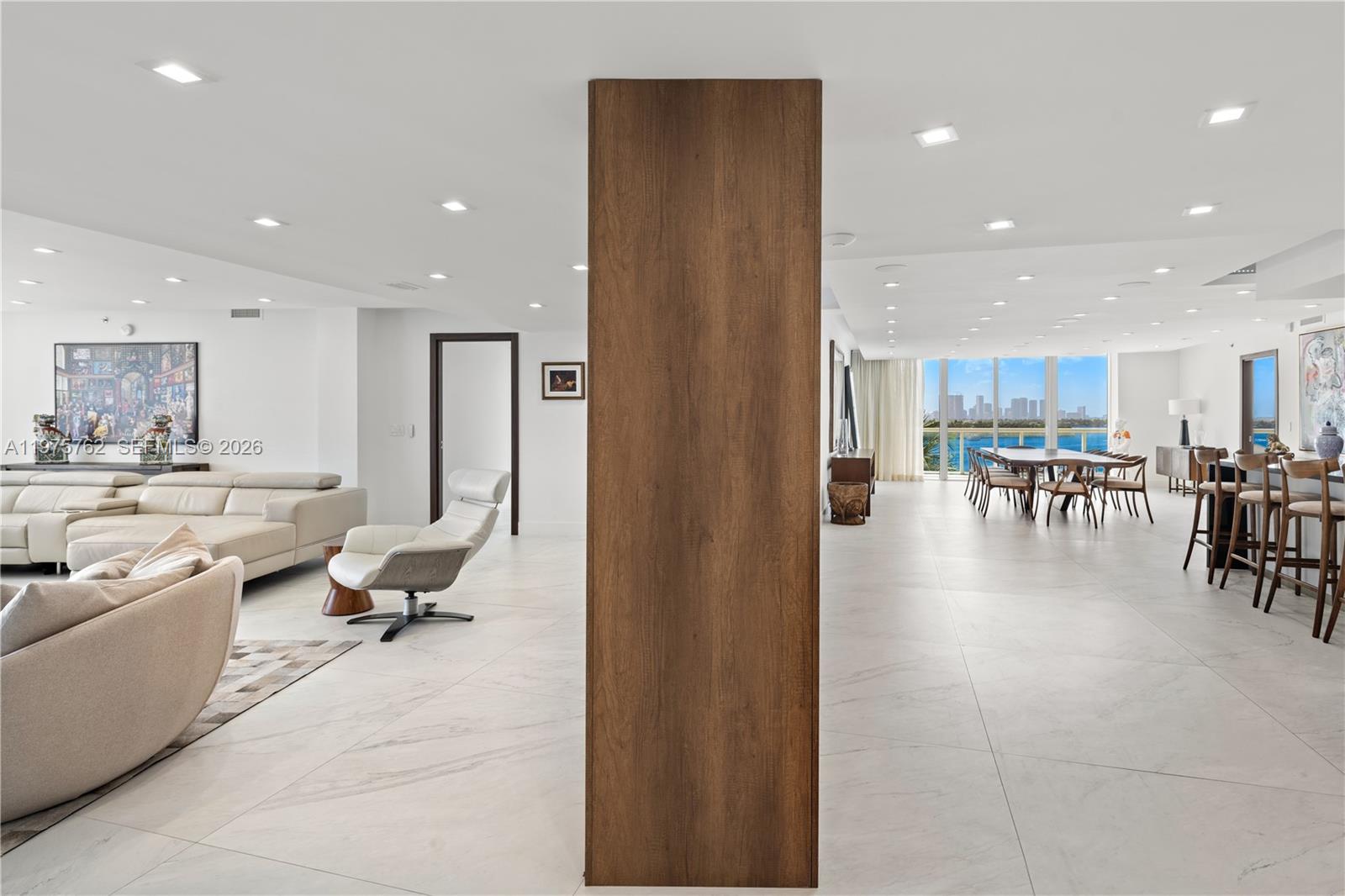 450 Alton Road, Unit 901902 Miami Beach, FL 33139 - Photo 22 of 92