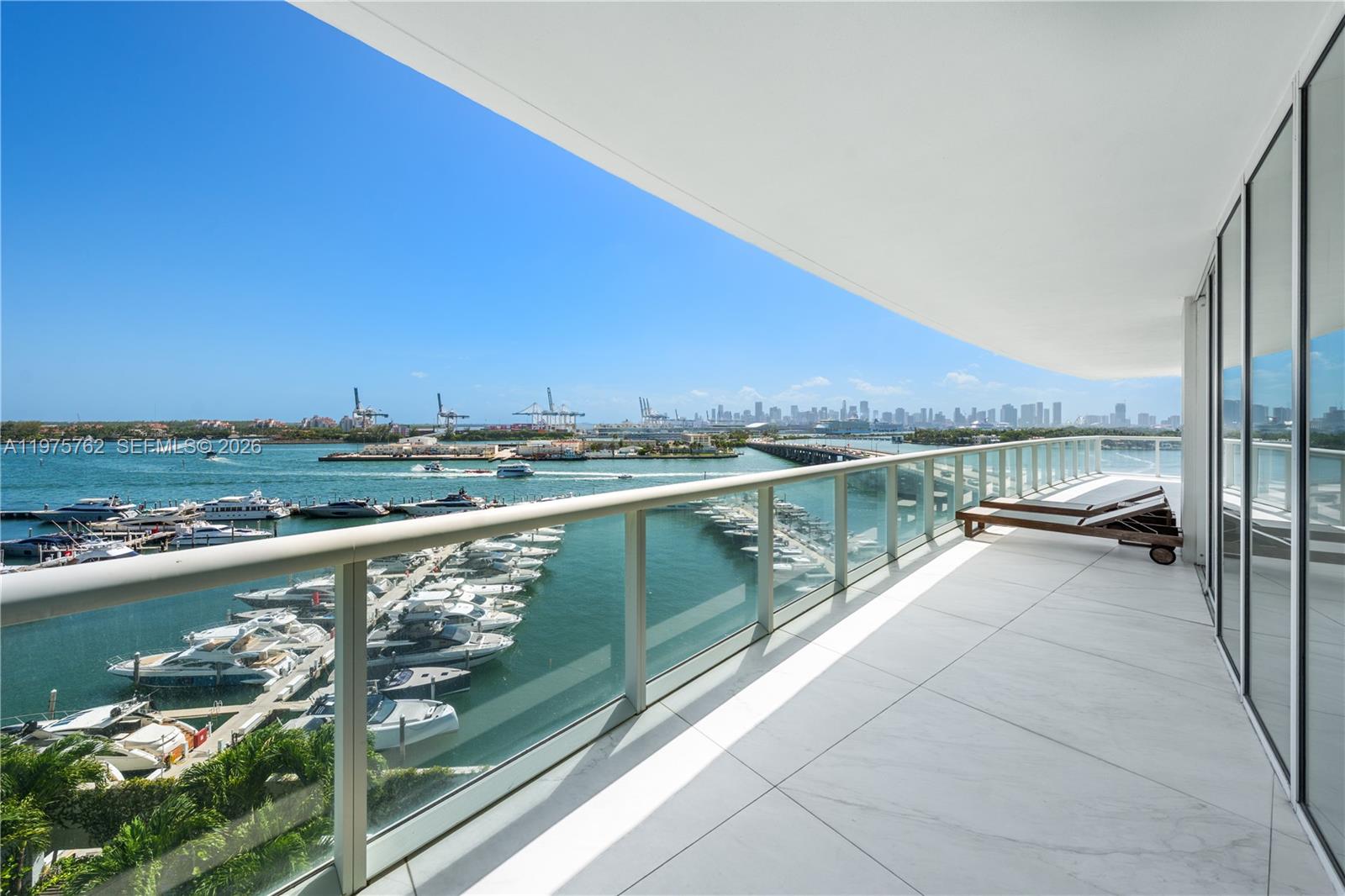 450 Alton Road, Unit 901902 Miami Beach, FL 33139 - Photo 5 of 92