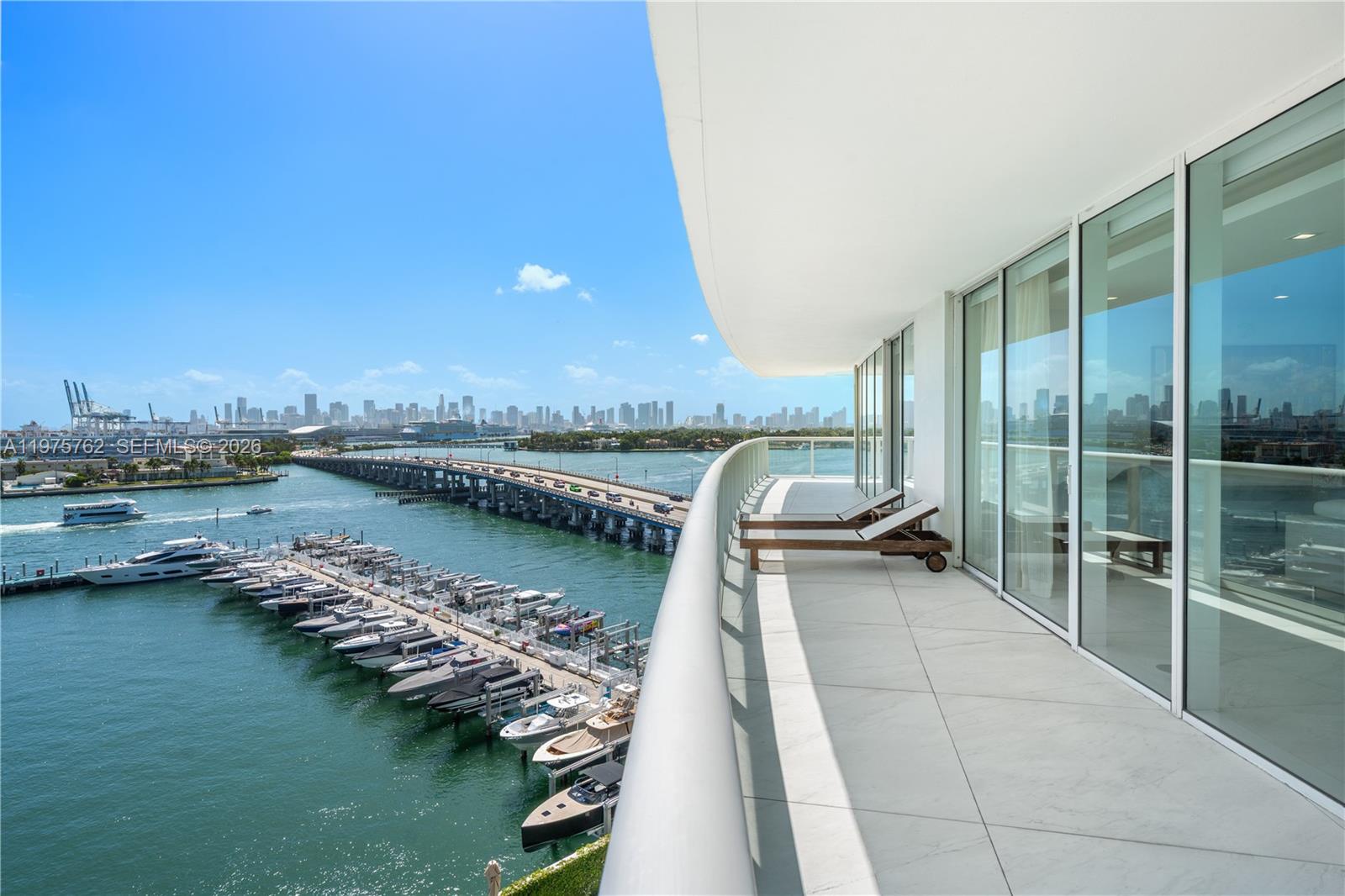 450 Alton Road, Unit 901902 Miami Beach, FL 33139 - Photo 8 of 92