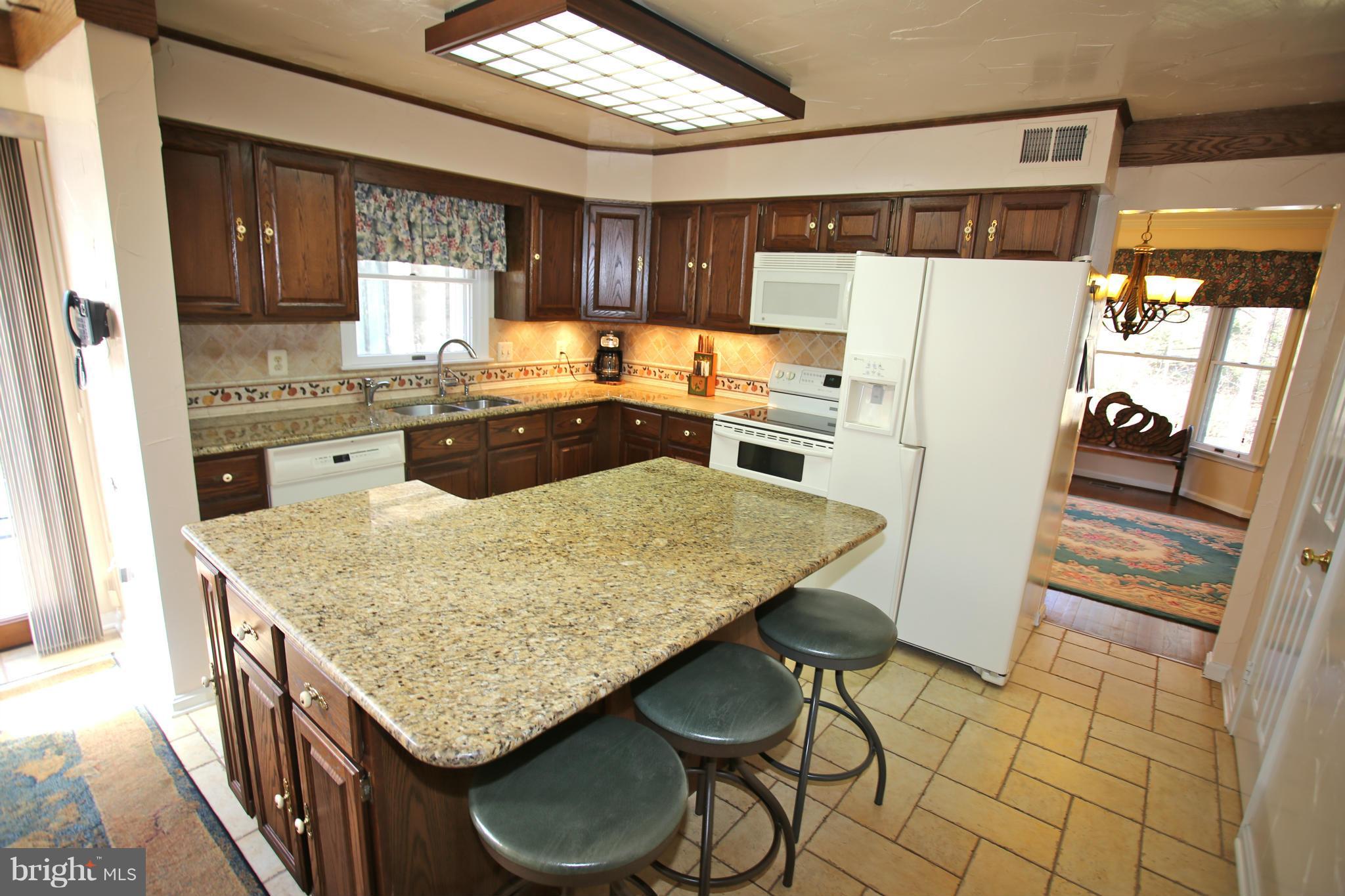 15230 Baughman Drive Silver Spring, MD 20906 - Photo 16 of 29 Kitchen