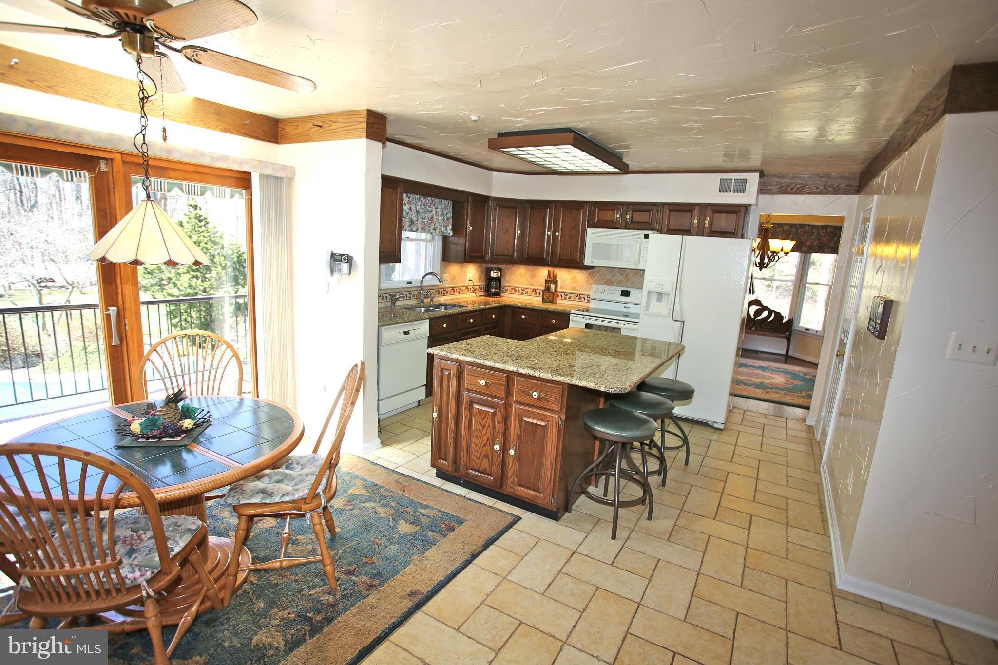15230 Baughman Drive Silver Spring, MD 20906 - Photo 17 of 29 Kitchen