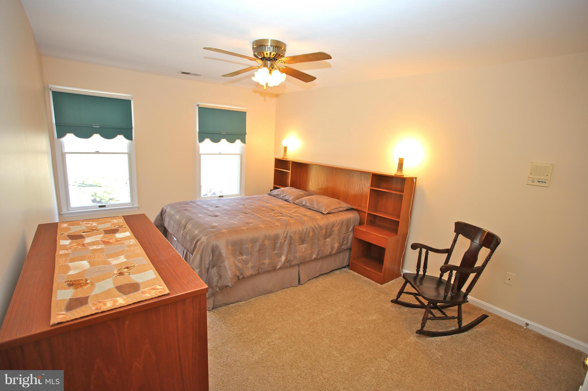 15230 Baughman Drive Silver Spring, MD 20906 - Photo 19 of 29 Bedroom