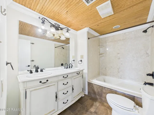 $385,000 | 112 Marla Street, Lafayette, LA 70508