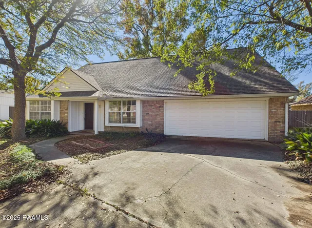 $385,000 | 112 Marla Street, Lafayette, LA 70508