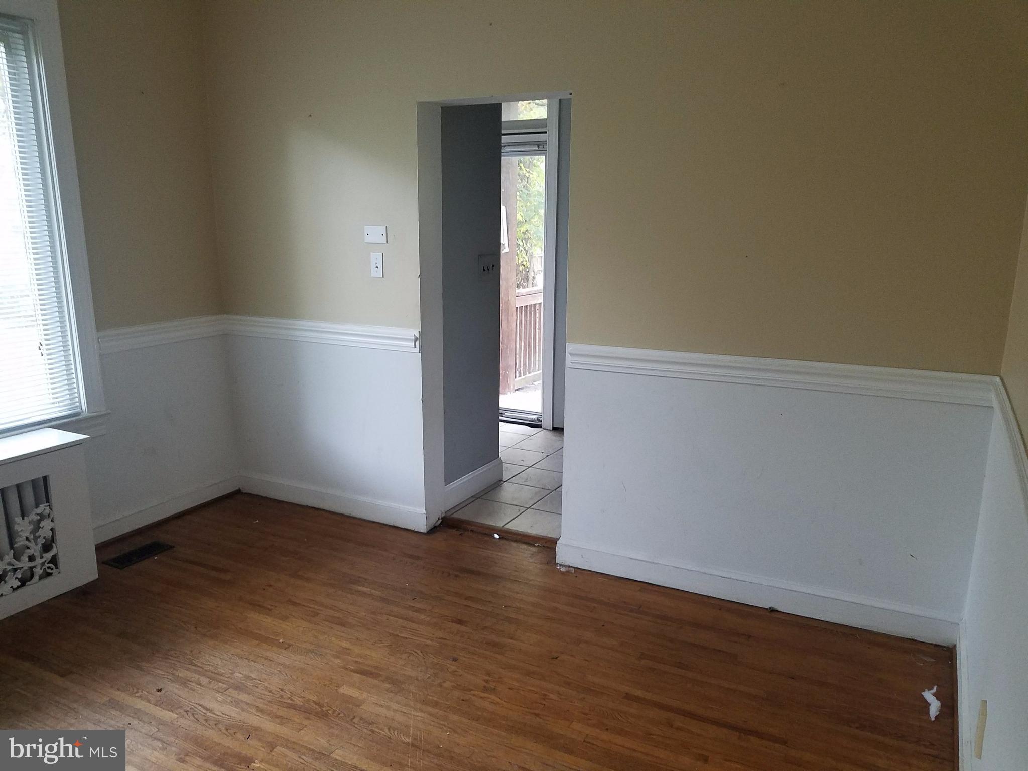 5520 Lanham Station Road Lanham, MD 20706 - Photo 13 of 18 Dining Room