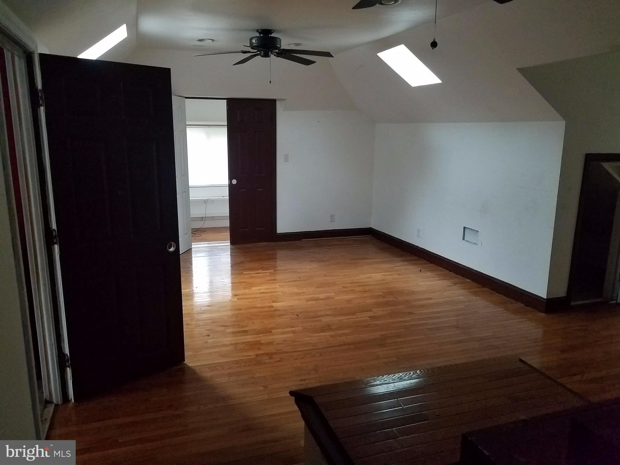 5520 Lanham Station Road Lanham, MD 20706 - Photo 14 of 18 Bedroom (Master)