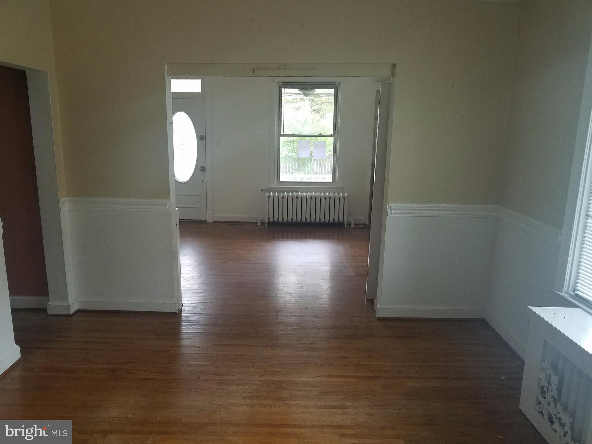 5520 Lanham Station Road Lanham, MD 20706 - Photo 9 of 18 Dining Room