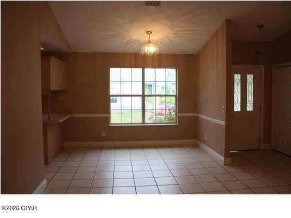 $1,650 | 901 Pelican Place, Panama City Beach, FL 32407