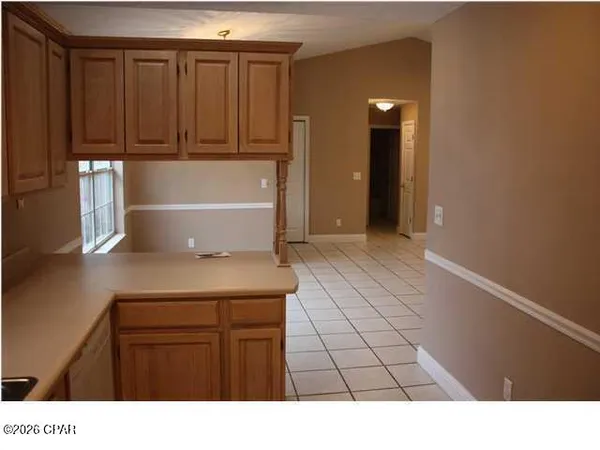 $1,650 | 901 Pelican Place, Panama City Beach, FL 32407