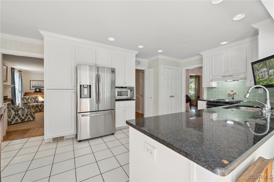 8706 Ruggles Road Henrico, VA 23229 - Photo 5 of 45 Gallery Image 5