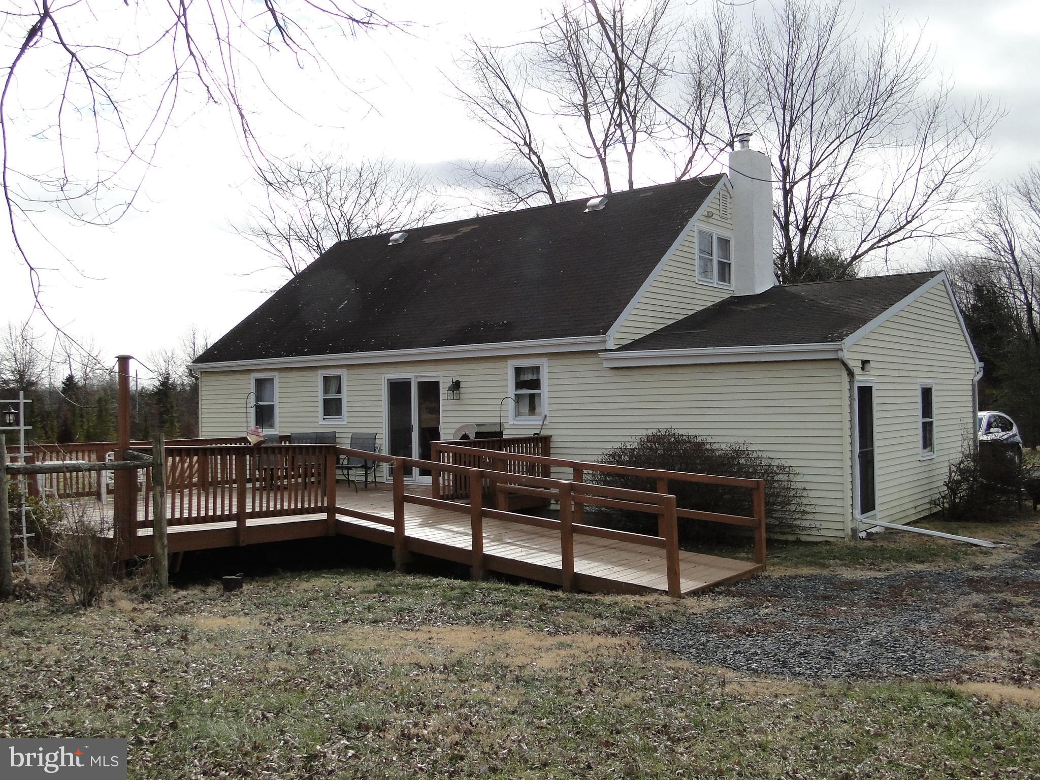 1685 Old Plains Road Pennsburg, PA 18073 - Photo 20 of 22 Gallery Image 20