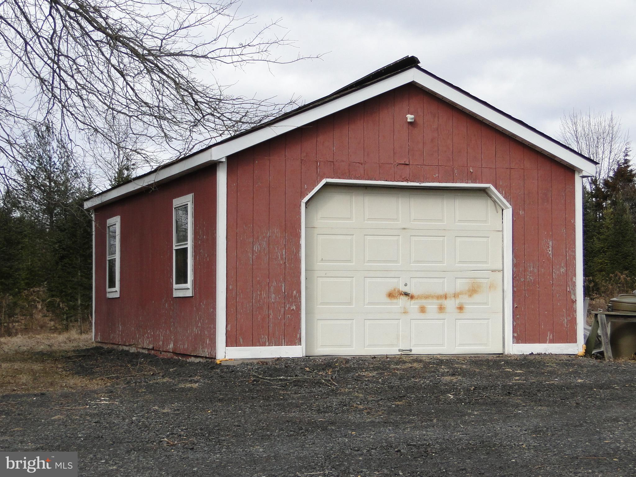 1685 Old Plains Road Pennsburg, PA 18073 - Photo 21 of 22 Gallery Image 21