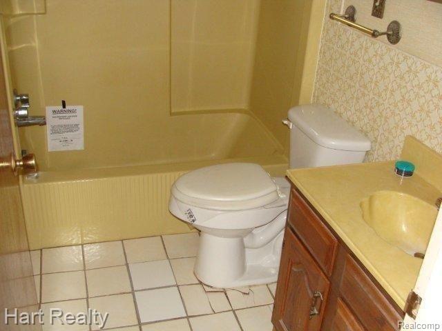7364 Cardinal Road Lexington, MI 48450 - Photo 8 of 13 008.jpg