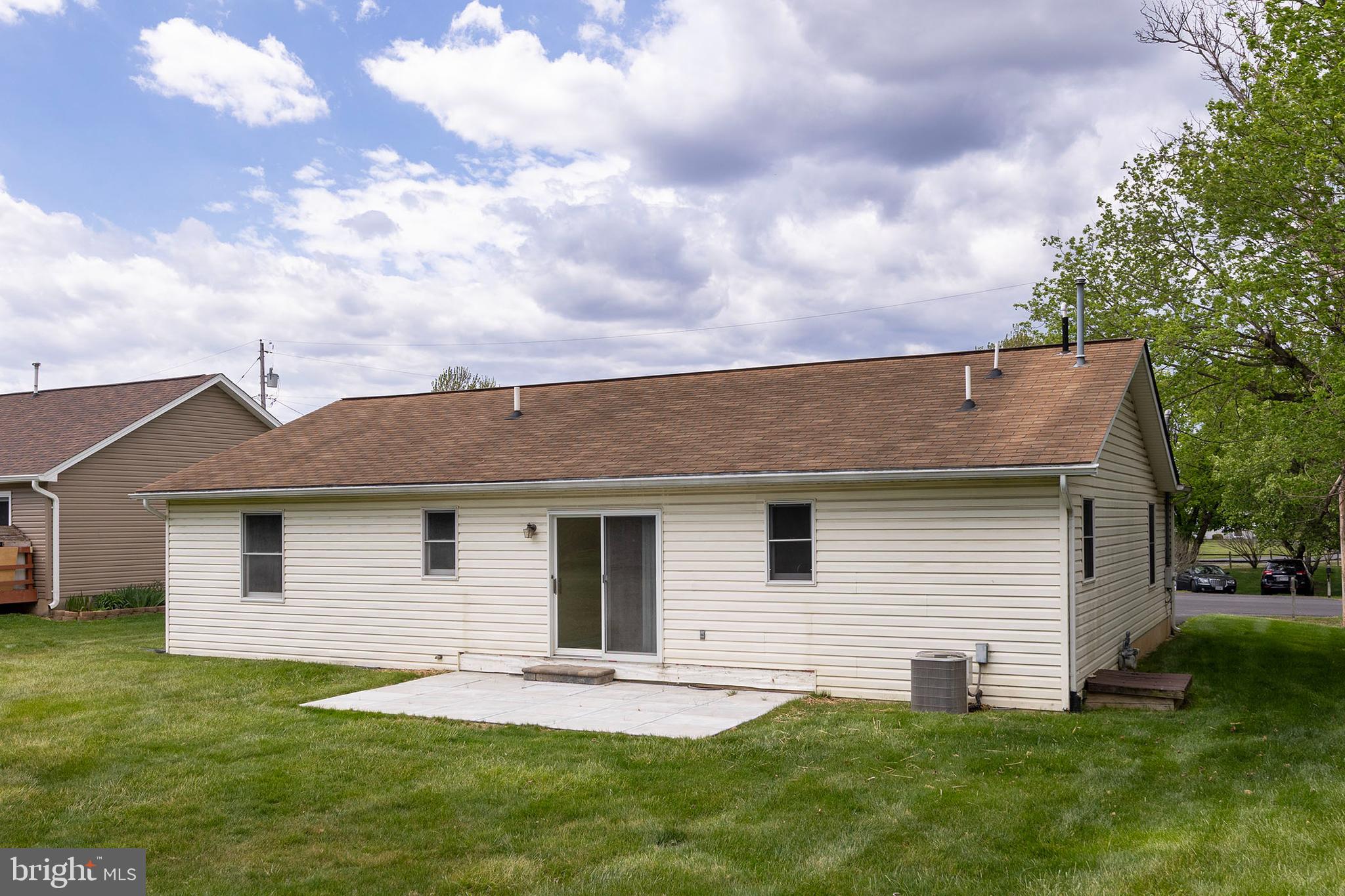 114 Pioneers Road Winchester, VA 22602 - Photo 6 of 28