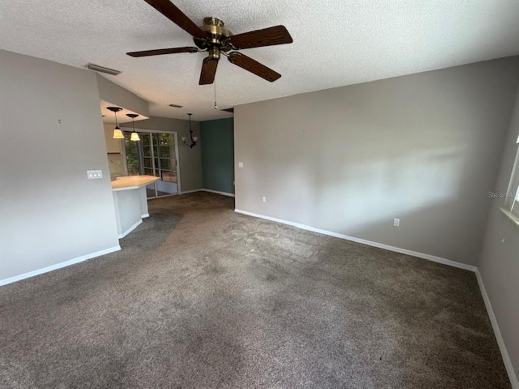 8071 Southwest 109th Place Road Ocala, FL 34481 - Photo 2 of 11