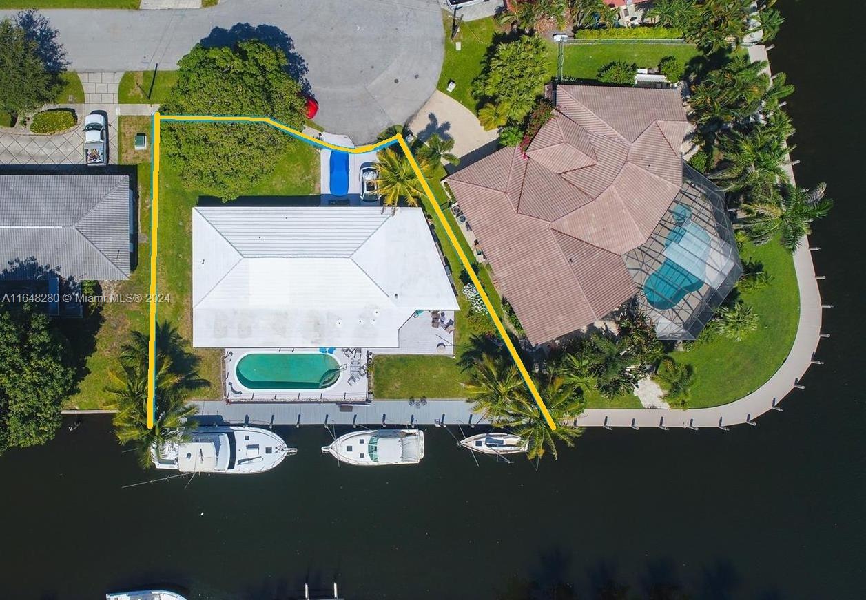 4940 Northeast 28th Avenue Lighthouse Point, FL 33064 - Photo 13 of 13