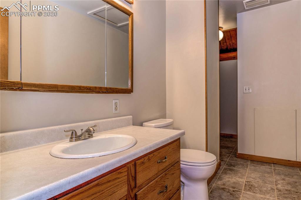 17940 Smugglers Road Monument, CO 80132 - Photo 26 of 40